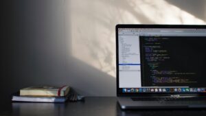 How to learn to code: Guide to coding & programming
